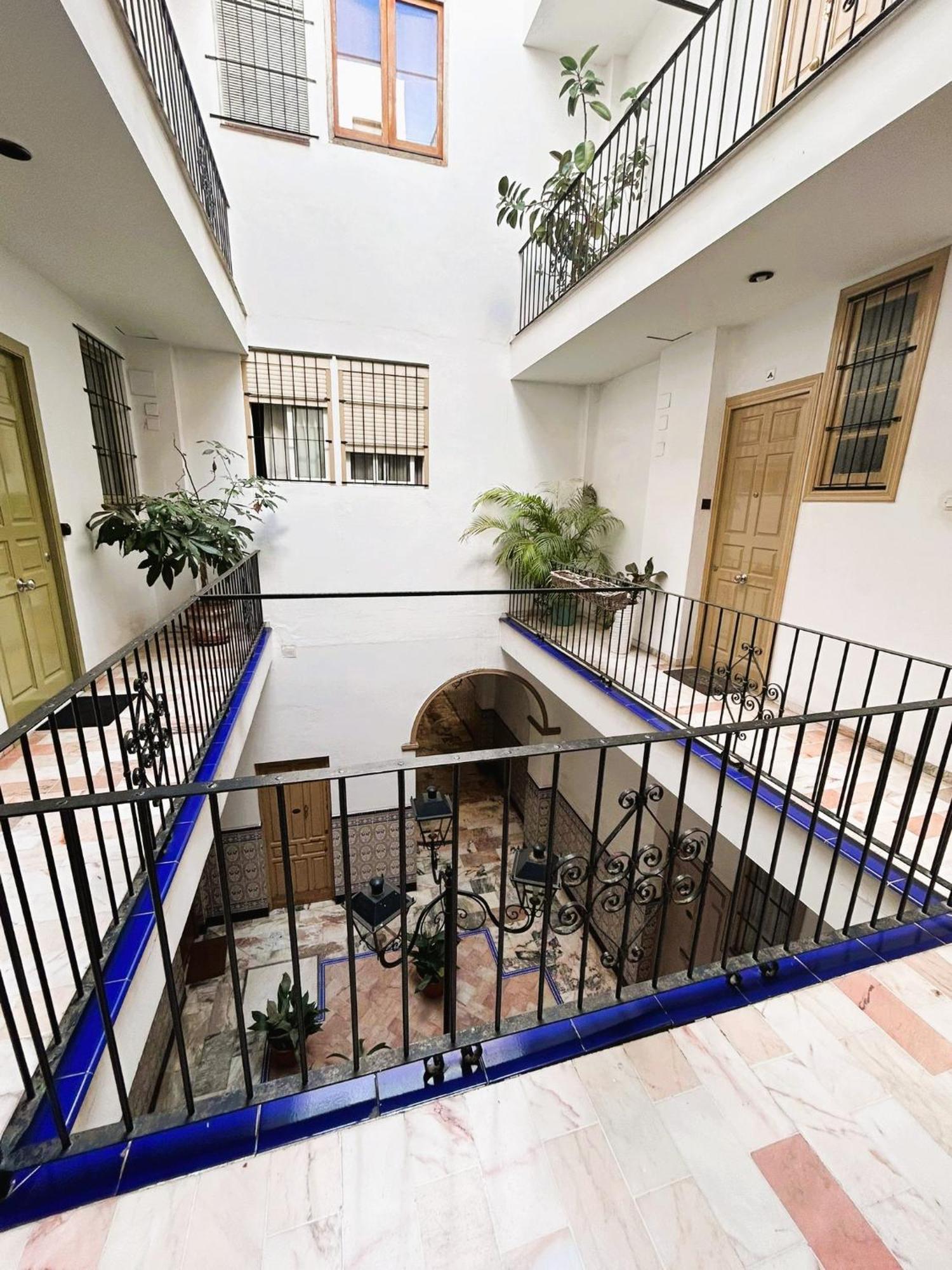 Puerta Carmona Apartment เซบีญา ภายนอก รูปภาพ